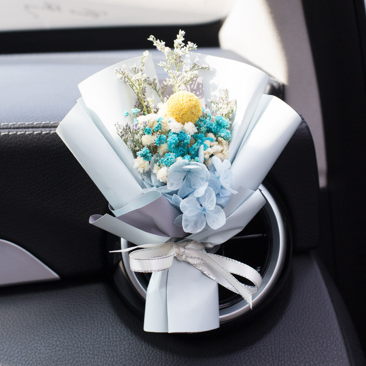 EternalRose Car Aromatherapy Vent Perfume – Handmade Bouquet