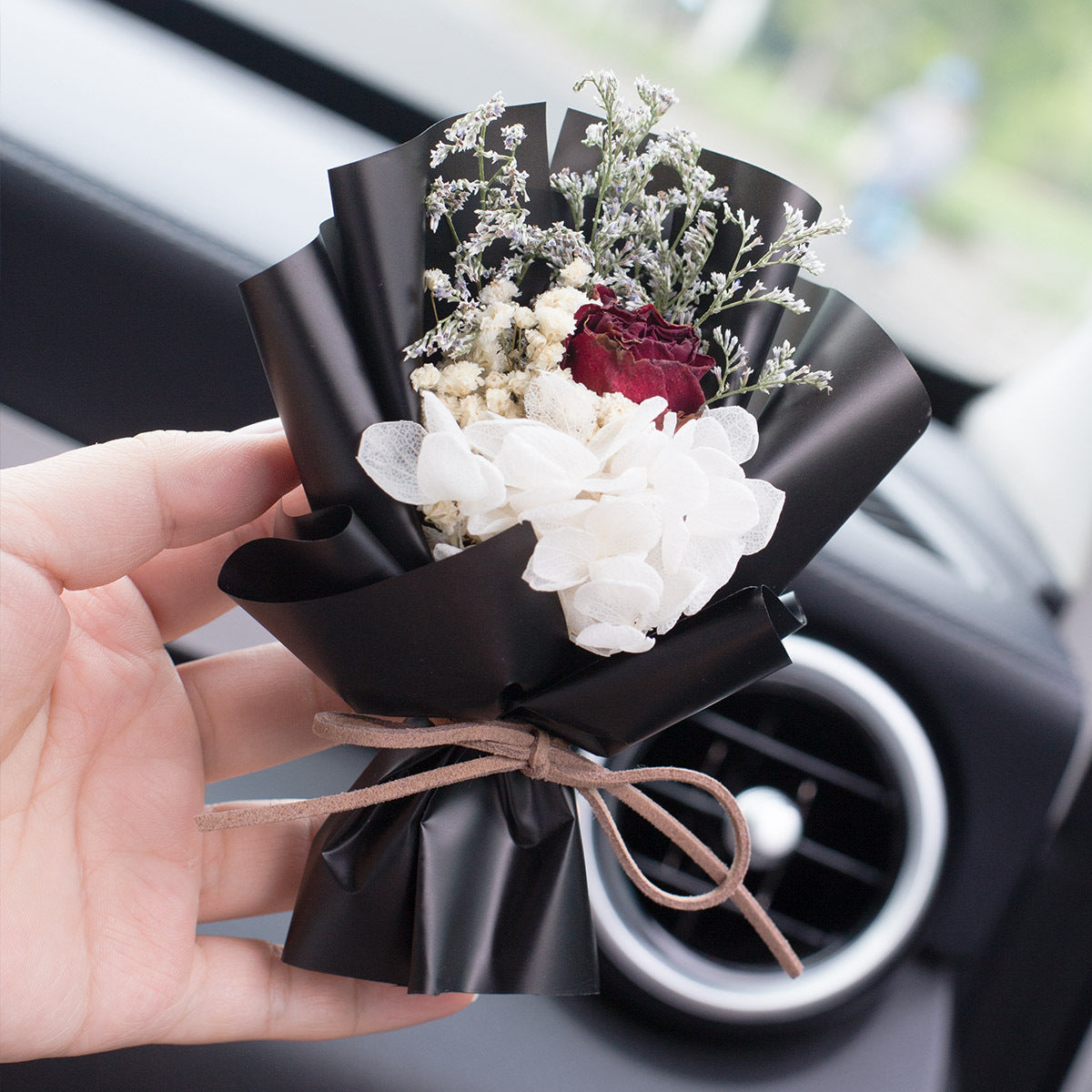 EternalRose Car Aromatherapy Vent Perfume – Handmade Bouquet